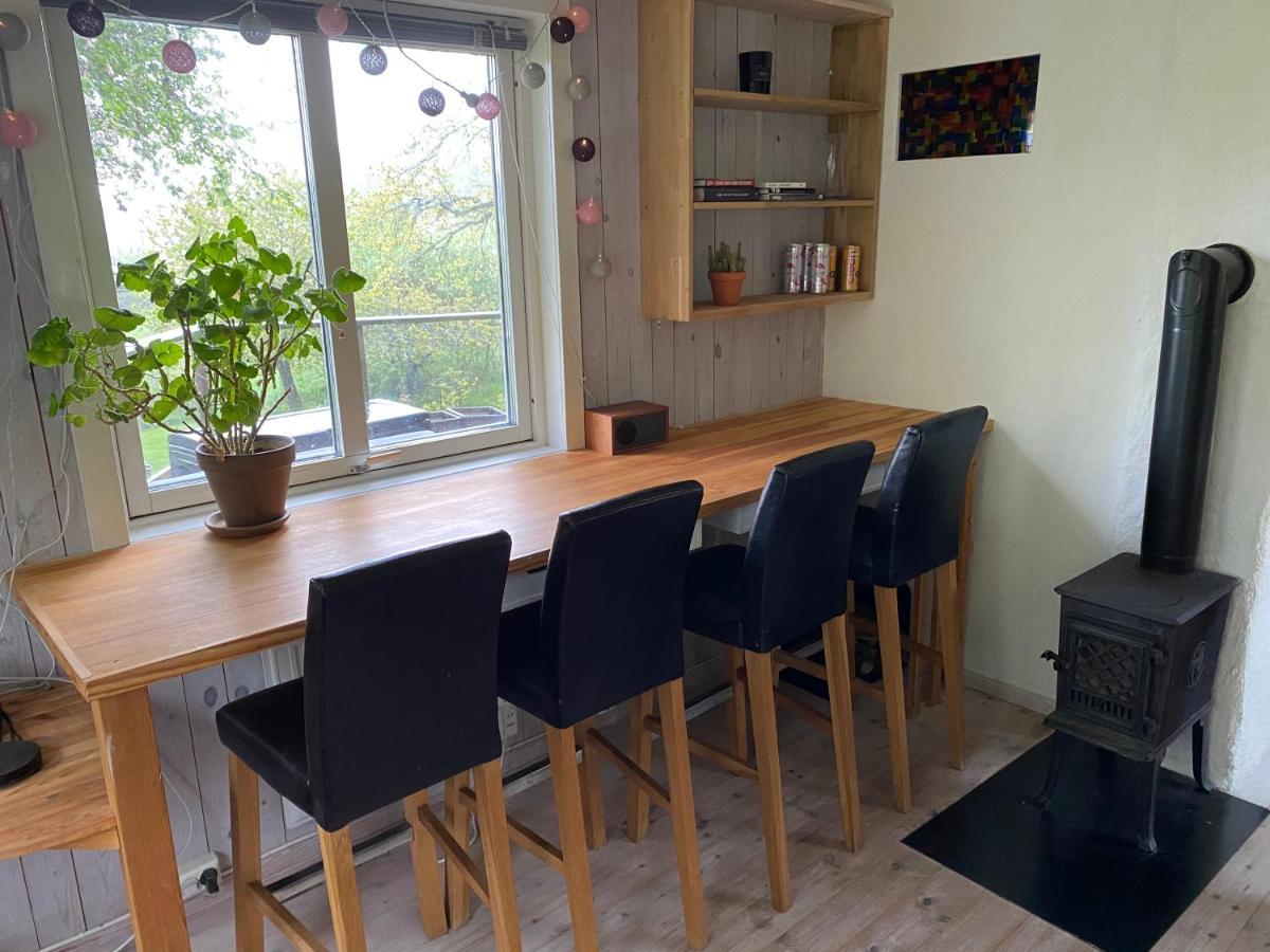 Stuga Pa Rossoe, Stroemstad Extérieur photo